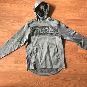 Gray Men’s Nike Elite hoodie